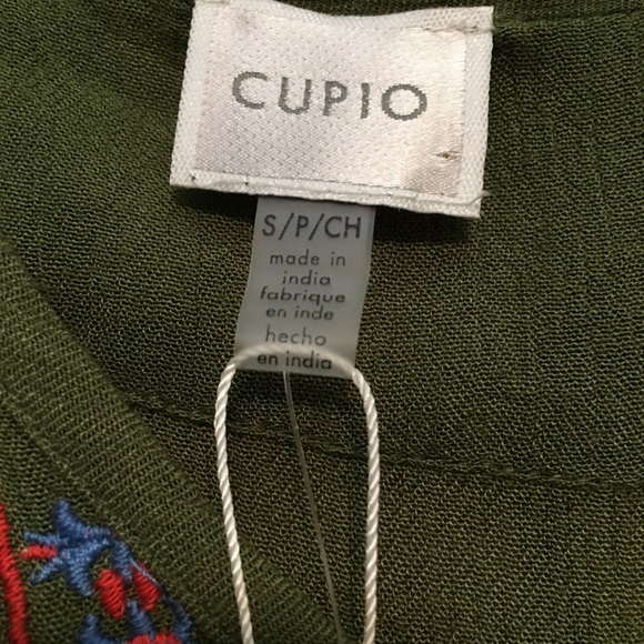 Cupio NWT Army Green Embroidered Top - Picture 3 of 7